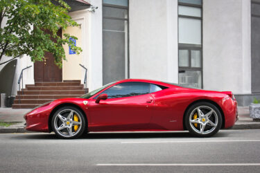 富裕層が絶対にやらないお金の使い方10選｜資産を減らさない思考法